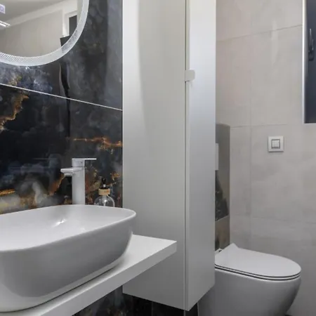 Charming Island Krk With Private Pool Апартаменты Крк