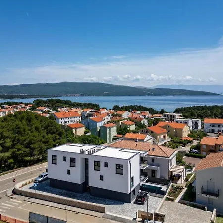 Апартаменты Charming Island Krk With Private Pool Крк